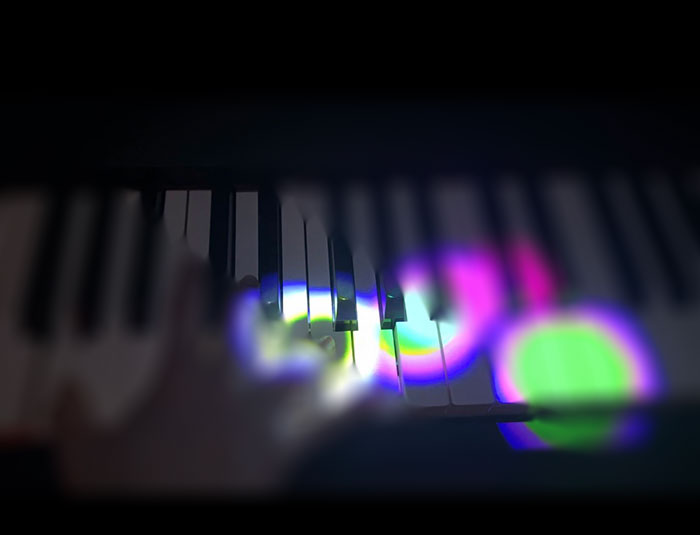 Synesthesia (공감각): 청각적 경험의 시각적 변환(Translation) 및 조형 언어 연구